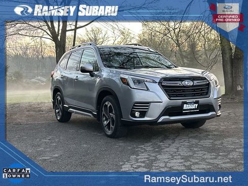Certified 2023 Subaru Forester Touring AWD/4WD image 1