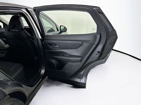 Used 2023 Nissan Ariya FWD image 31