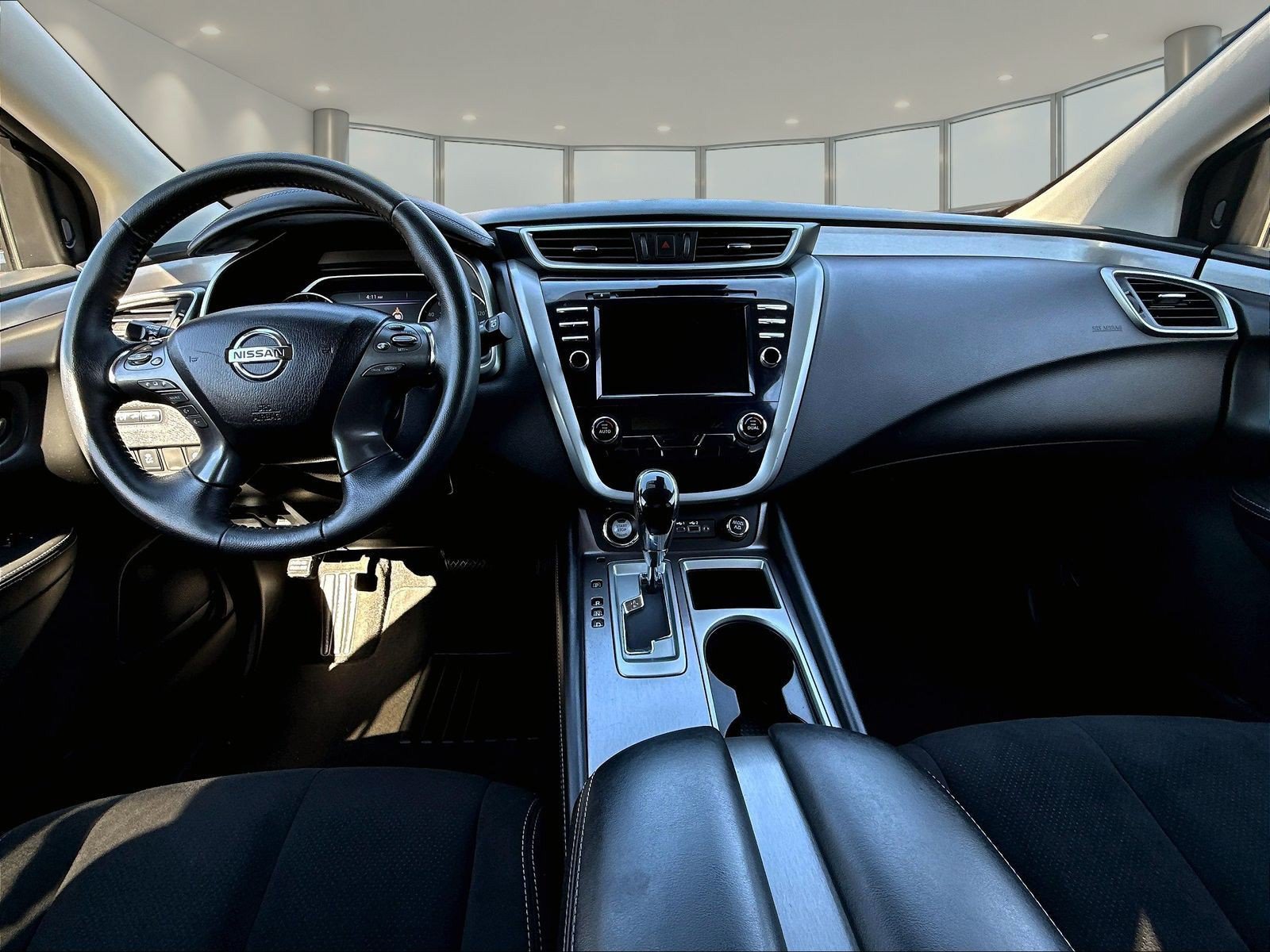Used 2020 Nissan Murano SV AWD/4WD image 9