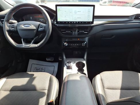 Used 2024 Ford Escape ST-Line w/ Tech Pack #1 AWD/4WD image 12
