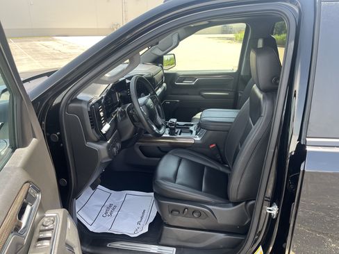 Used 2025 Chevrolet Silverado 1500 RST w/ RST All Star Premium Package AWD/4WD image 10
