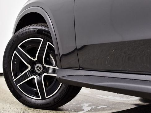 New 2026 Mercedes-Benz GLC 300 4MATIC image 16