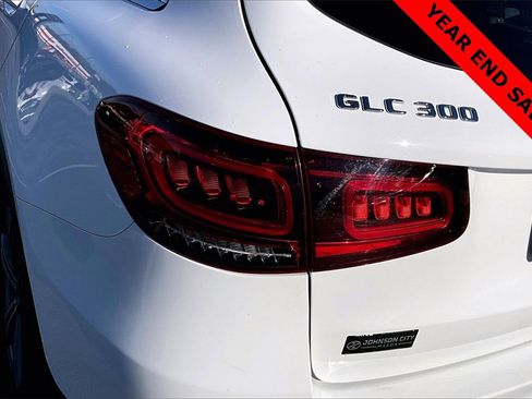 Used 2020 Mercedes-Benz GLC 300 4MATIC image 30