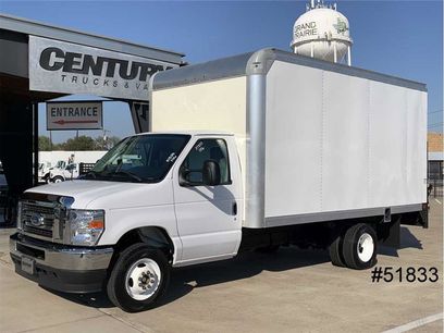 Used 2023 Ford E-450 and Econoline 450 Super Duty w/ Power Windows & Locks Group