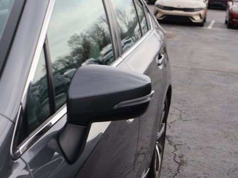 Used 2019 Subaru Legacy 2.5i Limited image 13