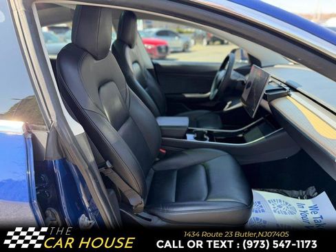 Used 2020 Tesla Model 3 Standard Range Plus image 20