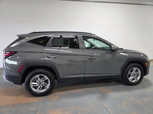 Used 2025 Hyundai Tucson SEL AWD/4WD image 7