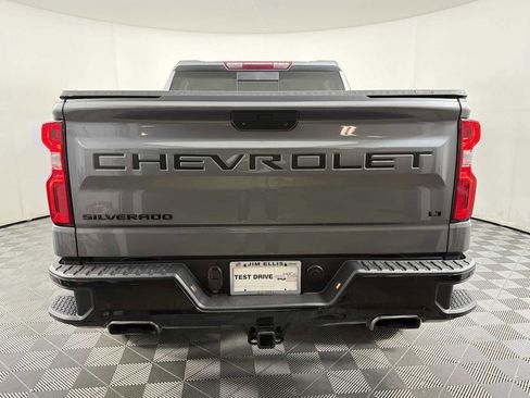 Used 2021 Chevrolet Silverado 1500 LT Trail Boss w/ Convenience Package II image 5