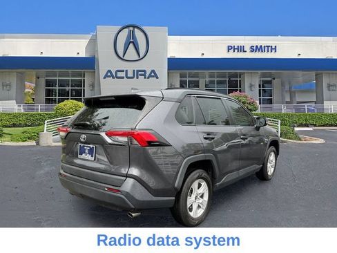 Used 2021 Toyota RAV4 XLE AWD/4WD image 6
