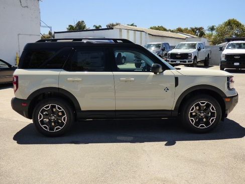 New 2025 Ford Bronco Sport Outer Banks w/ Outer Banks Tech Package+ image 5