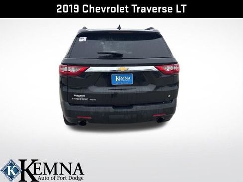 Used 2019 Chevrolet Traverse LT w/ LT Premium Package image 7