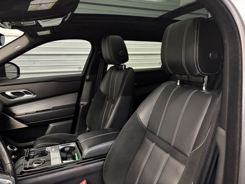 Used 2020 Land Rover Range Rover Velar R-Dynamic S image 11