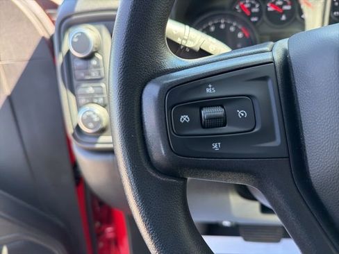 Used 2021 Chevrolet Silverado 1500 Custom image 23