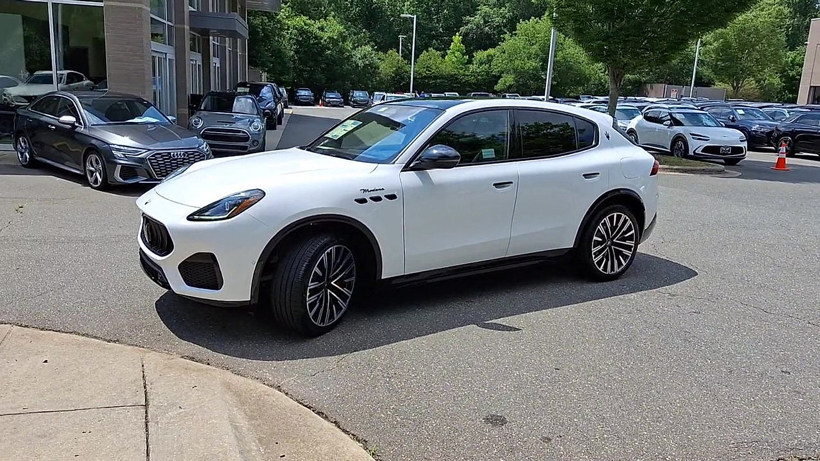 New 2025 Maserati Grecale Modena AWD/4WD image 4