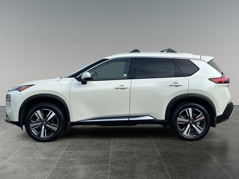 Used 2023 Nissan Rogue Platinum w/ Platinum Premium Package image 4