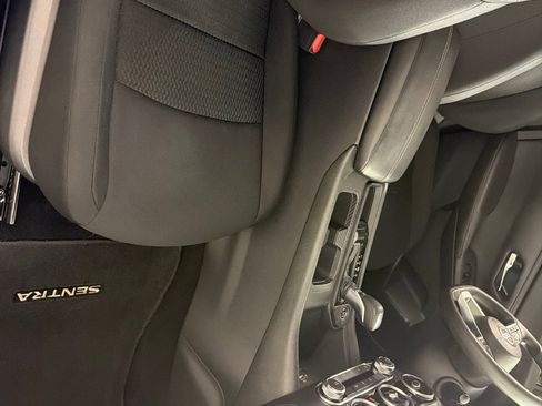 Used 2022 Nissan Sentra S image 23