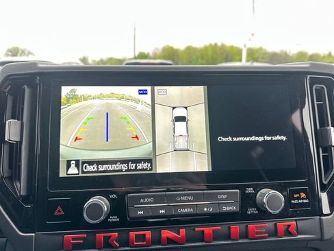 Used 2025 Nissan Frontier PRO-4X w/ Pro Convenience Package AWD/4WD image 24