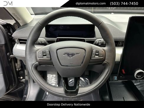 Used 2023 Ford Mustang Mach-E California Route 1 image 29