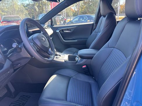 Certified 2025 Toyota RAV4 XSE image 15
