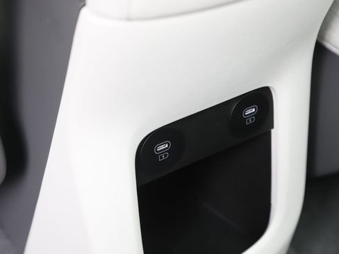 New 2026 Hyundai Ioniq 5 Limited image 18