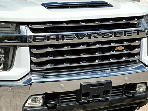 Used 2021 Chevrolet Silverado 3500 LTZ w/ LTZ Texas Edition image 34