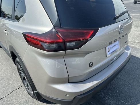 New 2026 Nissan Rogue SV w/ SV Premium Package image 29
