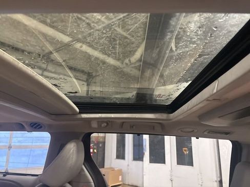 Used 2018 Toyota Sienna Limited Premium image 14