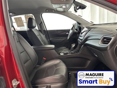 Used 2022 Chevrolet Equinox Premier image 18