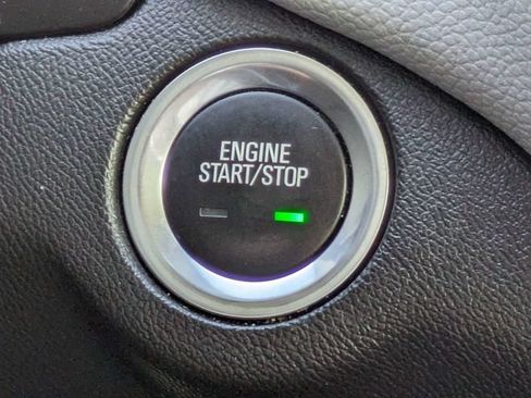Used 2024 Chevrolet Equinox LS w/ LS Convenience Package FWD image 29