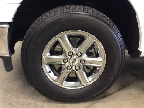 Used 2024 Ford F150 XLT w/ Tow/Haul Package image 9