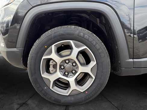 Used 2022 Jeep Compass Trailhawk w/ Sun and Sound Group image 14