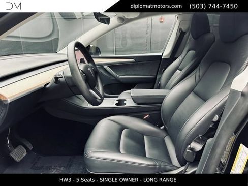 Used 2023 Tesla Model Y Long Range AWD/4WD image 16