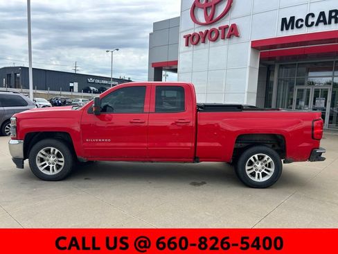 Used 2017 Chevrolet Silverado 1500 LT w/ Max Trailering Package AWD/4WD image 9