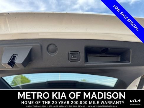 Used 2024 Chevrolet Equinox LT AWD/4WD image 24