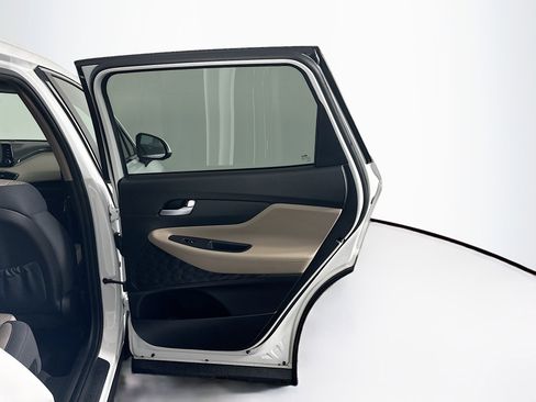 Used 2023 Hyundai Santa Fe SE image 29