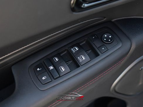 Used 2022 Dodge Durango R/T RWD image 40