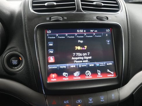 Used 2020 Dodge Journey Crossroad FWD image 14