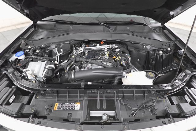 Used 2025 Ford Explorer Active RWD image 35