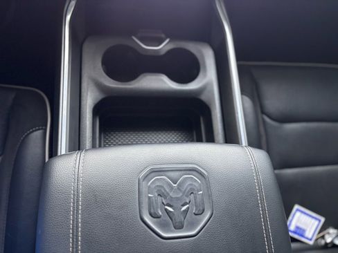 Used 2022 RAM 1500 Laramie w/ Sport Appearance Package image 19