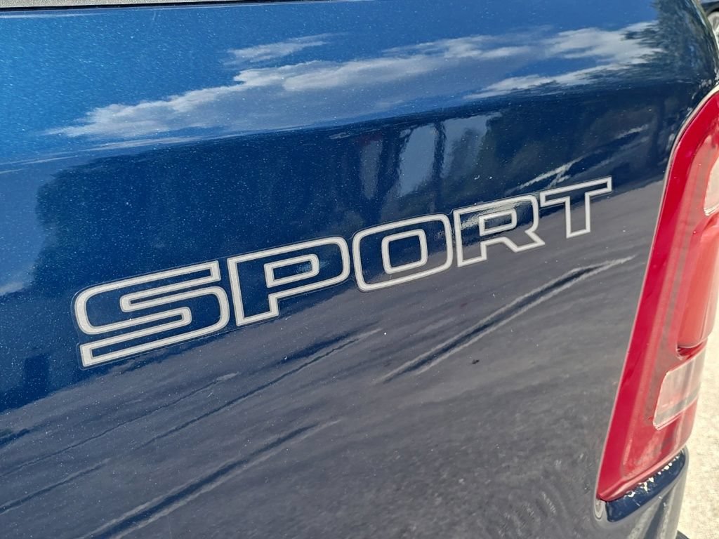 Used 2022 RAM 1500 Laramie w/ Sport Appearance Package AWD/4WD image 18
