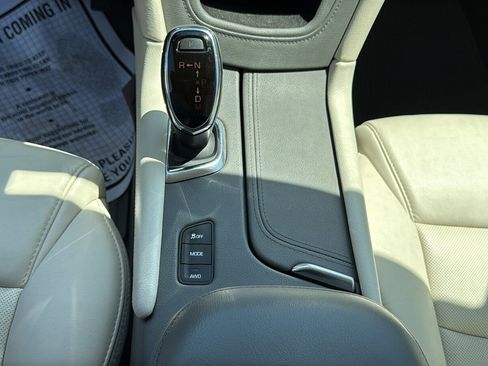 Used 2018 Cadillac XT5 Luxury AWD/4WD image 22