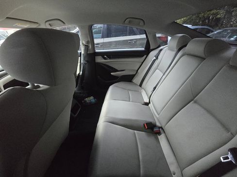 Used 2018 Honda Accord LX image 3