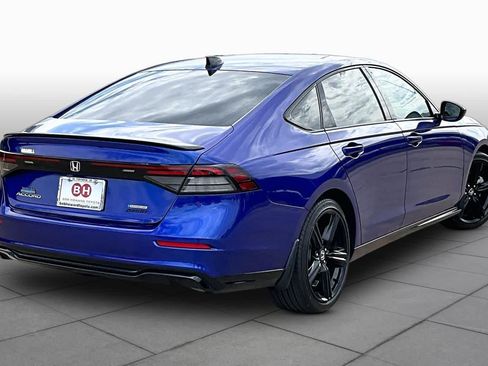 Used 2024 Honda Accord Sport image 13