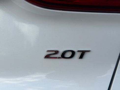 Used 2019 Hyundai Santa Fe FWD image 12