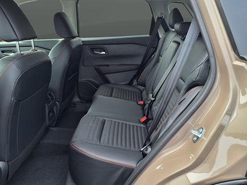 New 2026 Nissan Rogue SV AWD/4WD image 25