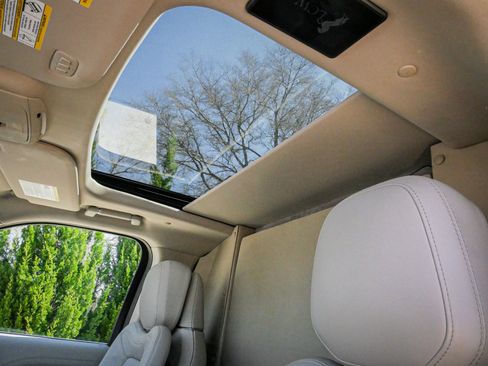 Used 2021 Lincoln Navigator L Reserve AWD/4WD image 27