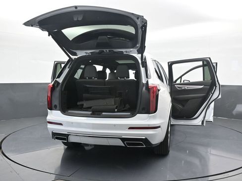 Used 2024 Cadillac XT6 Luxury image 83