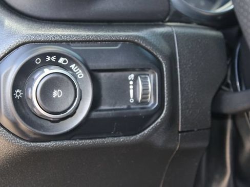 Used 2023 Jeep Wrangler Unlimited Rubicon 392 AWD/4WD image 14