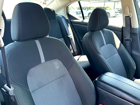 Used 2025 Nissan Sentra SV FWD image 25