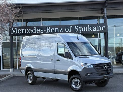 New 2025 Mercedes-Benz Sprinter 2500 image 1